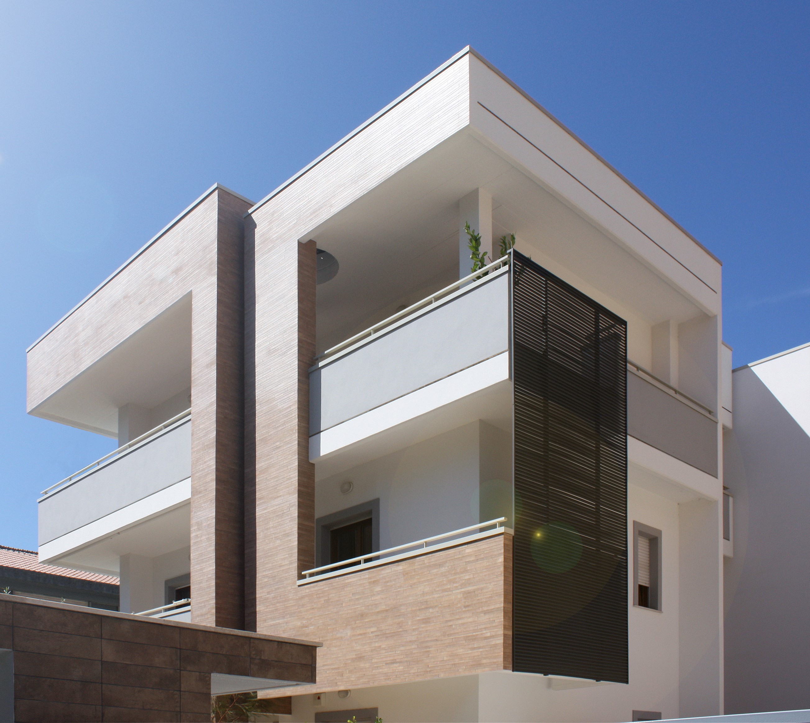 madeoffice+residence+GM